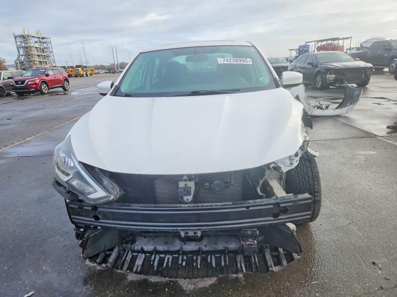 Photo 5 from auction – 2019 NISSAN SENTRA with VIN 3N1AB7AP0KY396848