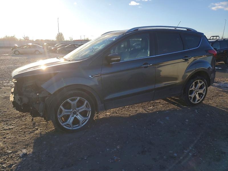 Photo 1 from auction – 2019 FORD ESCAPE with VIN 1FMCU9J9XKUB27025