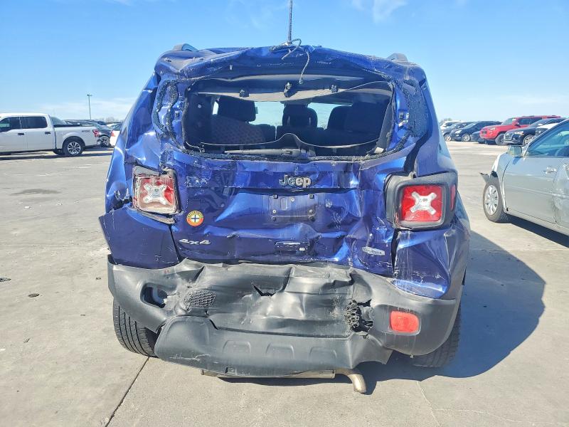 Photo 6 from auction – 2018 JEEP RENEGADE with VIN ZACCJBBB5JPH55743