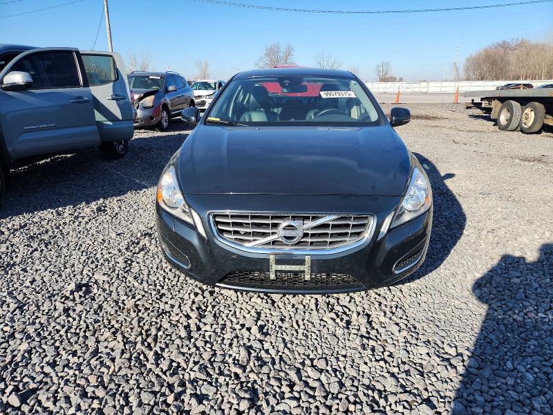 Photo 5 from auction – 2013 VOLVO S60 T5 with VIN YV1612FS6D2203555