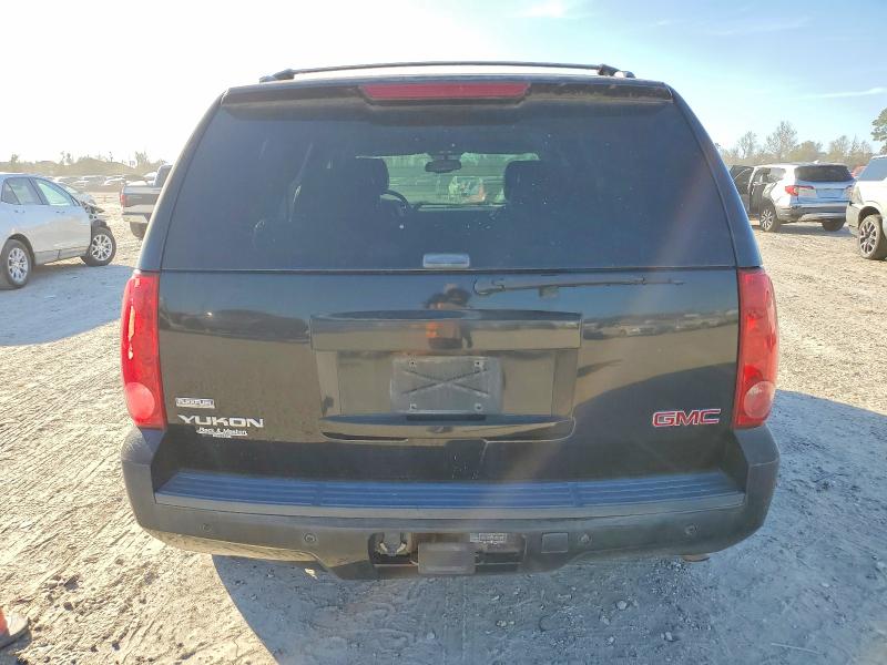 Photo 6 from auction – 2007 GMC YUKON with VIN 1GKFC13087R373137