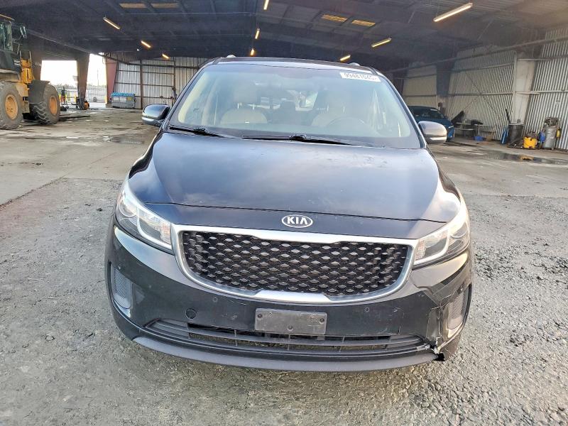 Photo 5 from auction – 2017 KIA SEDONA LX with VIN KNDMB5C11H6320529