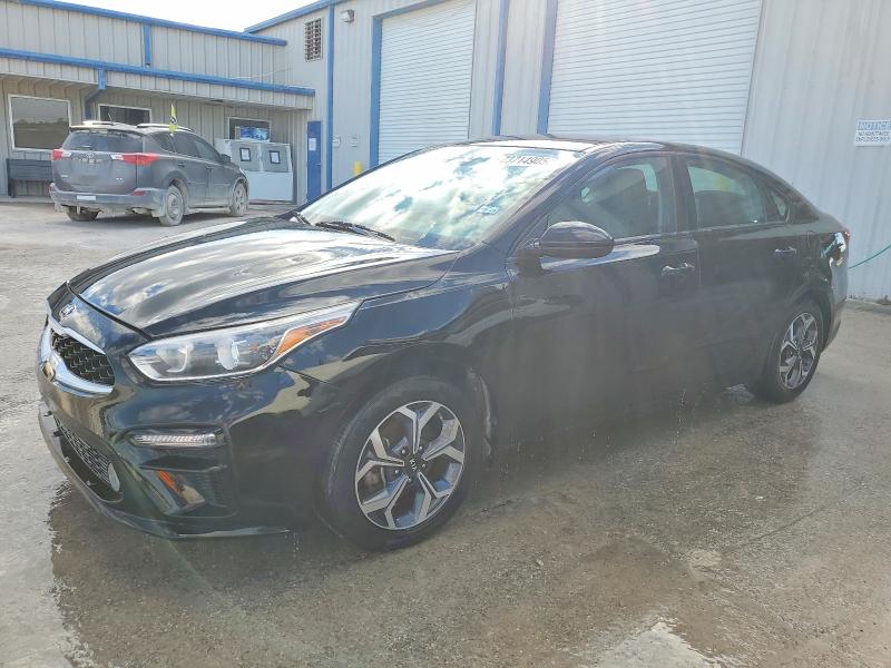 KIA FORTE FE 2021 with VIN 3KPF24AD6ME410814 - Photo from auction