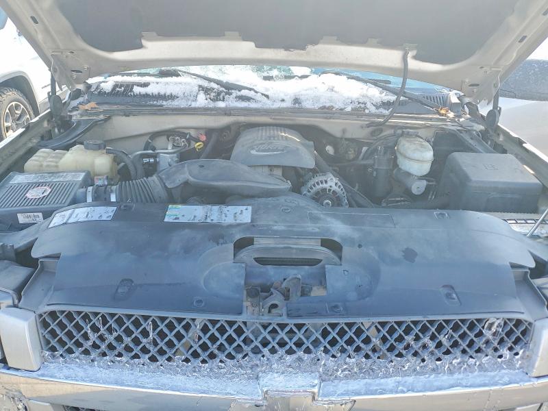 Photo 11 from auction – 2004 CHEVROLET SILVERADO with VIN 1GCEC19T14E386114