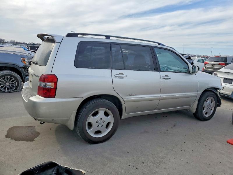 Foto 3 de la subasta – 2007 TOYOTA HIGHLANDER con VIN JTEEP21AX70216223
