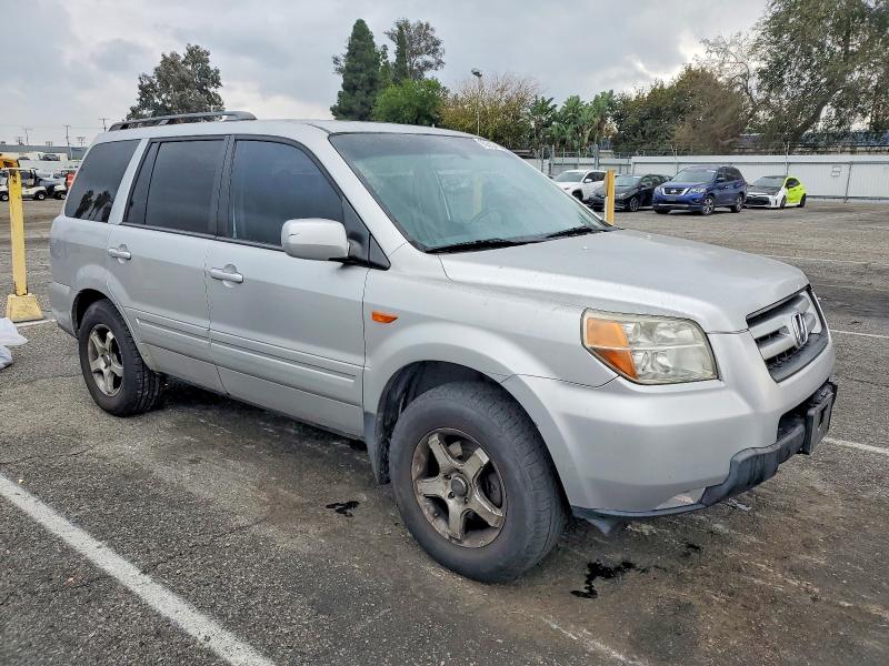 Photo 4 from auction – 2006 HONDA PILOT EX with VIN 5FNYF28746B047430