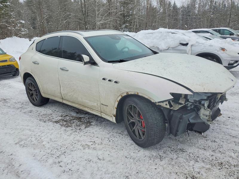 Photo 4 from auction – 2018 MASERATI LEVANTE with VIN ZN661YUL7JX274815