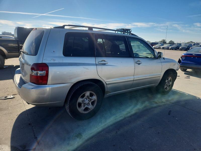 Photo 3 from auction – 2006 TOYOTA HIGHLANDER with VIN JTEGD21A160143078