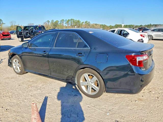 Photo 2 from auction – 2012 TOYOTA CAMRY BASE with VIN 4T1BF1FK0CU201458
