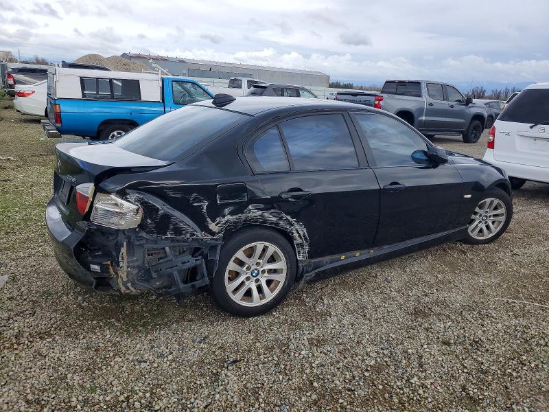 Photo 3 from auction – 2007 BMW 328 I with VIN WBAVA375X7ND55471
