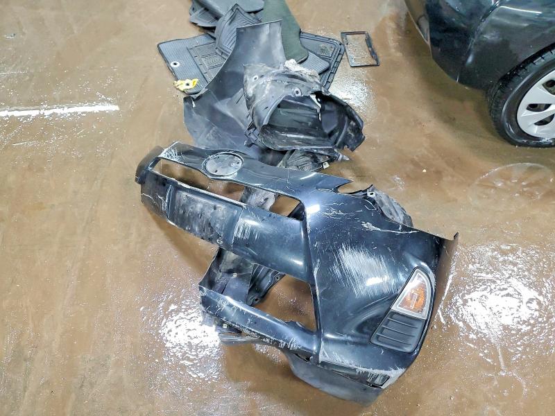 Photo 12 from auction – 2013 TOYOTA PRIUS C with VIN JTDKDTB34D1550033