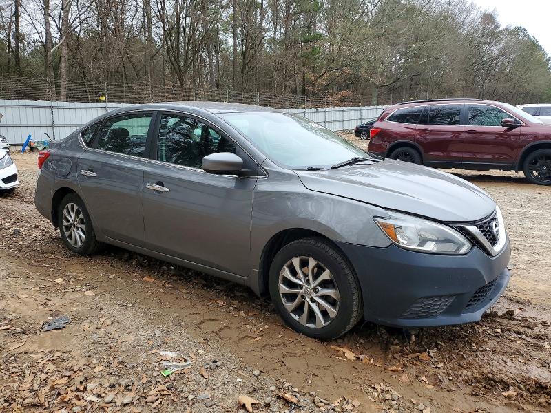 Photo 4 from auction – 2017 NISSAN SENTRA with VIN 3N1AB7AP7HY242243