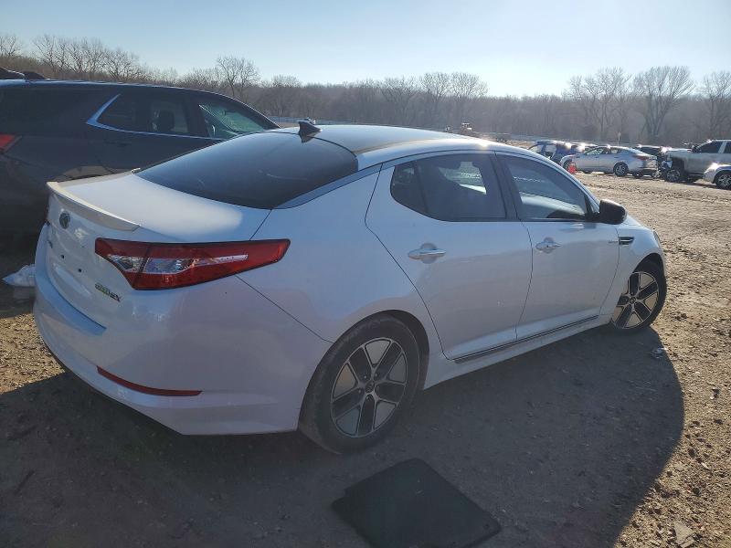 Photo 3 from auction – 2013 KIA OPTIMA HYBRID with VIN KNAGM4AD1D5039732