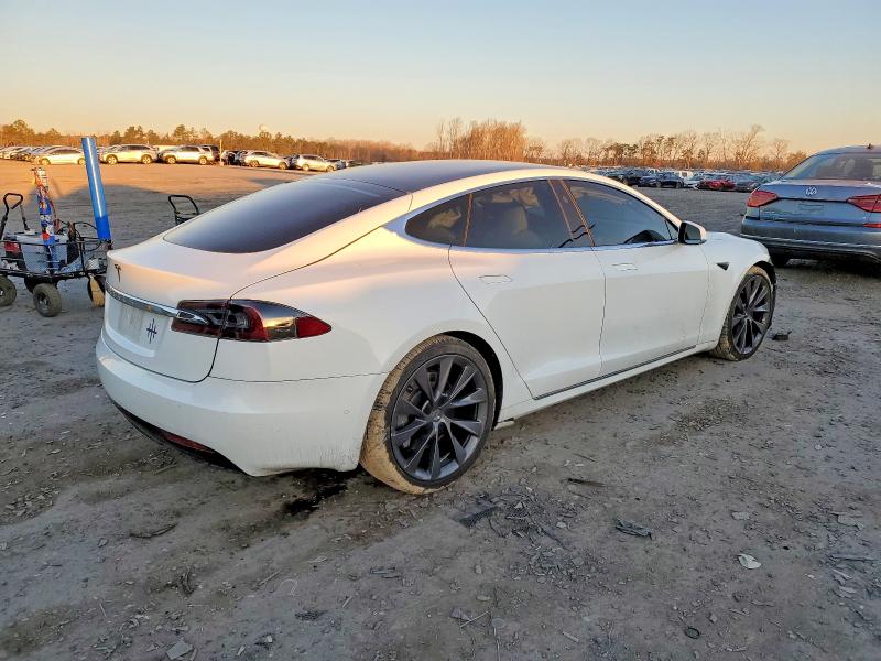 Photo 3 from auction – 2020 TESLA MODEL S with VIN 5YJSA1E22LF378980