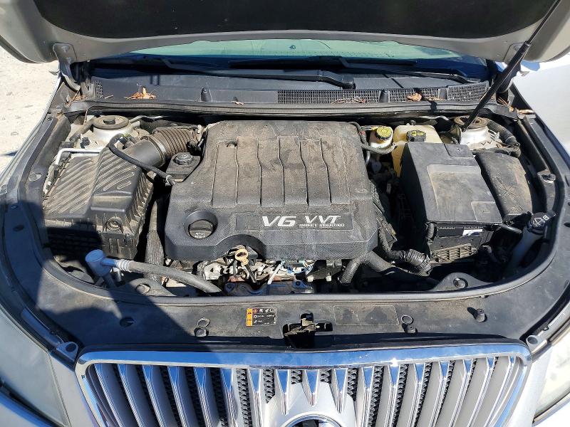Photo 11 from auction – 2011 BUICK LACROSSE C with VIN 1G4GC5ED2BF375799
