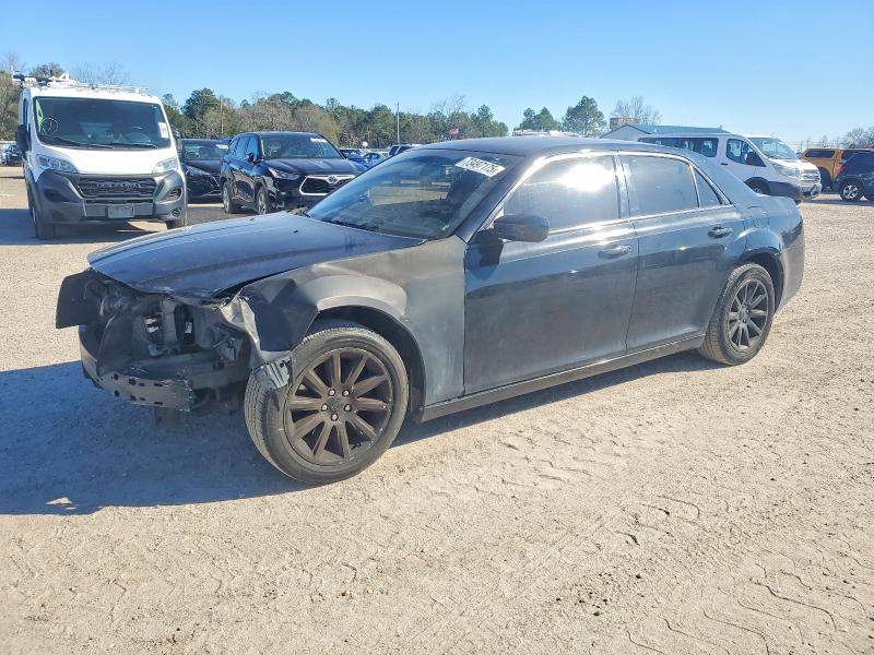 CHRYSLER 300C 2014 with VIN 2C3CCAEG5EH269442 - Photo from auction