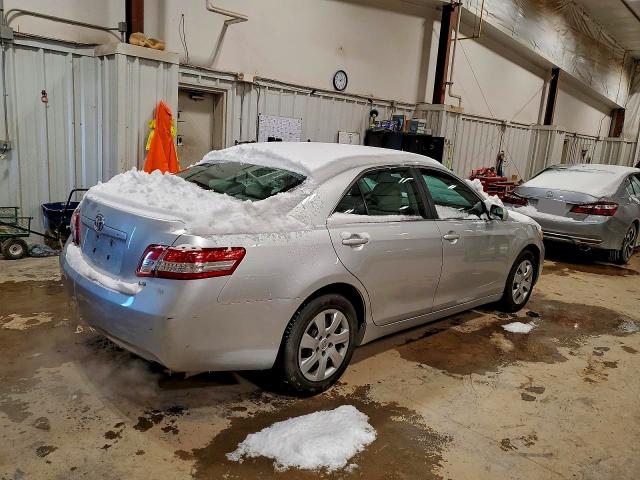 Photo 3 from auction – 2011 TOYOTA CAMRY BASE with VIN 4T4BF3EK5BR097891