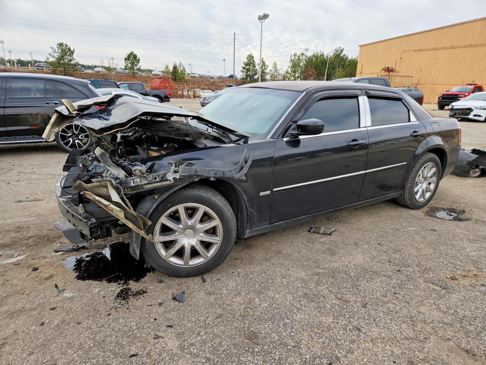 CHRYSLER 300 TOURIN 2009 with VIN 2C3KA53V49H599122 - Photo from auction