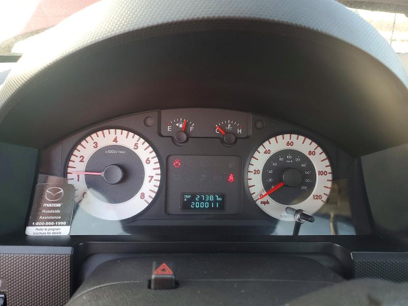 Photo 9 from auction – 2008 MAZDA TRIBUTE I with VIN 4F2CZ02Z58KM26488