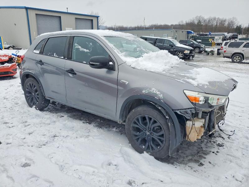 Photo 4 from auction – 2019 MITSUBISHI OUTLANDER with VIN JA4AR3AU0KU010725