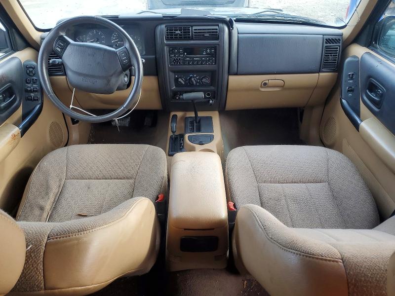Photo 8 from auction – 2001 JEEP CHEROKEE C with VIN 1J4FF58S01L617095