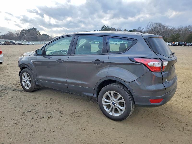 Photo 2 from auction – 2018 FORD ESCAPE S with VIN 1FMCU0F79JUC94297