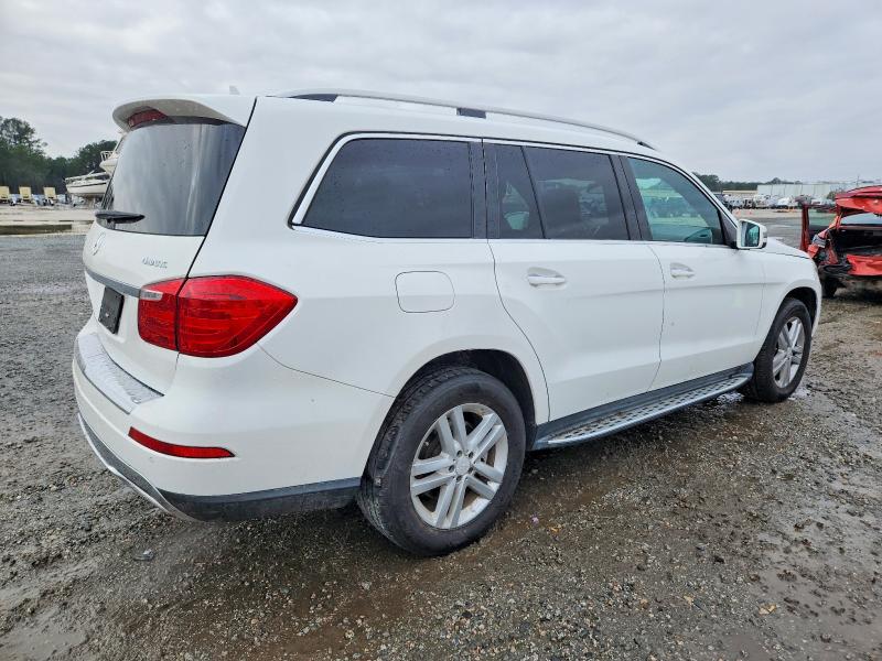 Photo 3 from auction – 2016 MERCEDES-BENZ GL 450 4MA with VIN 4JGDF6EE9GA664224