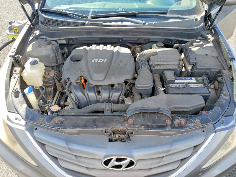 Photo 11 from auction – 2011 HYUNDAI SONATA with VIN 5NPEB4AC3BH148973