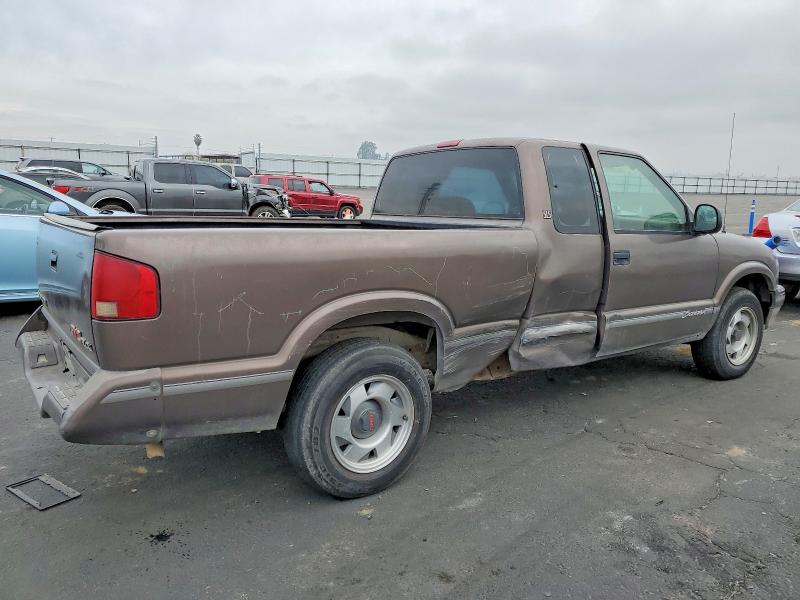 Zdjęcie 3 z aukcji – 1997 GMC SONOMA z VIN 1GTCS19X3V8514009