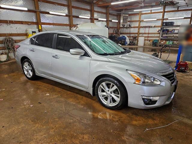 Photo 4 from auction – 2015 NISSAN ALTIMA 2.5 with VIN 1N4AL3AP6FC100979