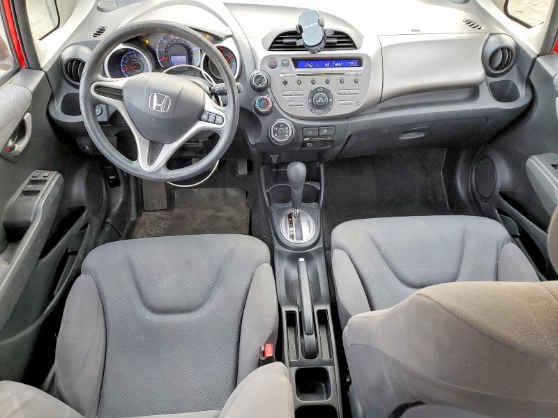 Photo 8 from auction – 2013 HONDA FIT with VIN JHMGE8H35DC052031