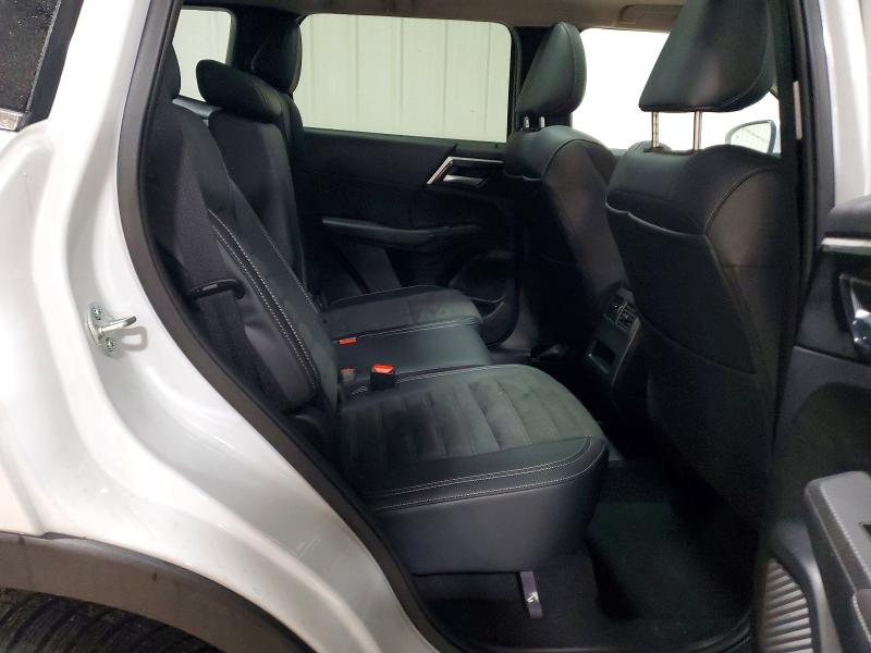 Photo 11 from auction – 2025 MITSUBISHI OUTLANDER with VIN JA4T5VA95SZ034520