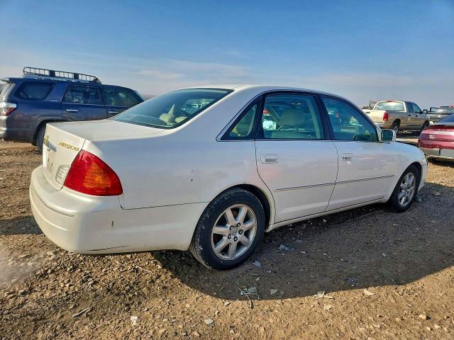 Photo 3 from auction – 2000 TOYOTA AVALON XL with VIN 4T1BF28B3YU093122