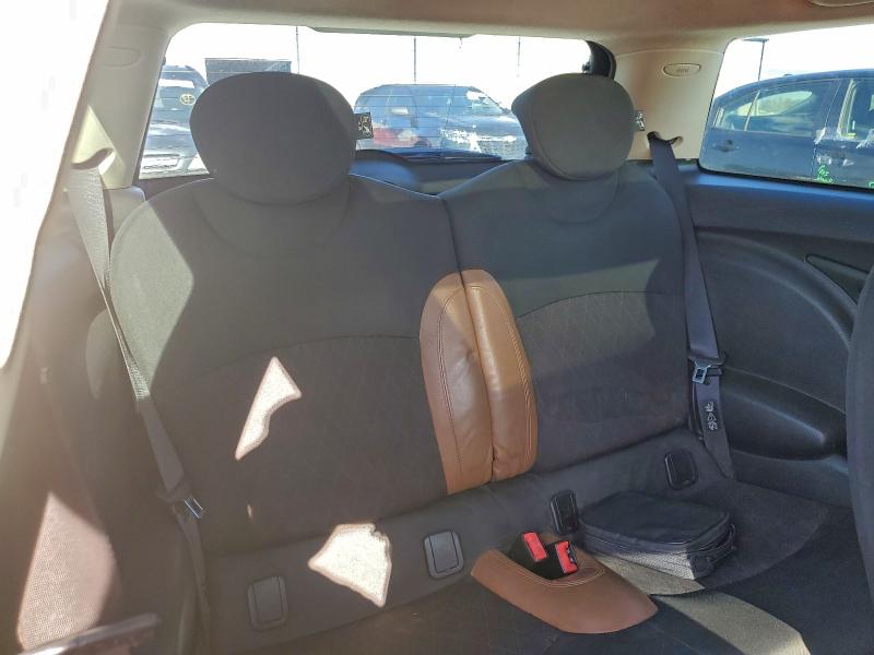Photo 10 from auction – 2011 MINI COOPER S with VIN WMWSV3C56BTY22304