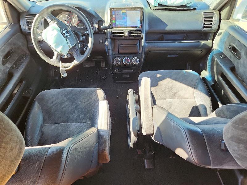Photo 8 from auction – 2004 HONDA CR-V EX with VIN JHLRD78844C043603