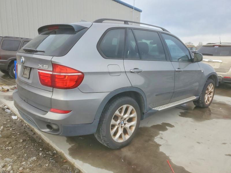 Photo 3 from auction – 2012 BMW X5 XDRIVE3 with VIN 5UXZV4C53CL752672