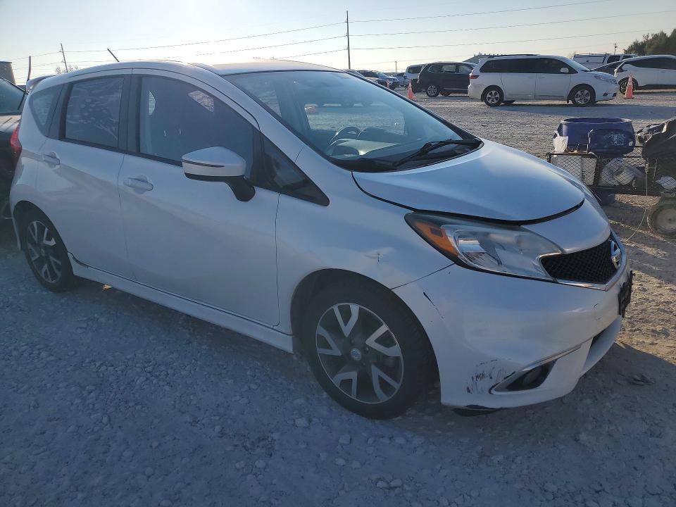 Photo 4 from auction – 2015 NISSAN VERSA NOTE with VIN 3N1CE2CP8FL450108