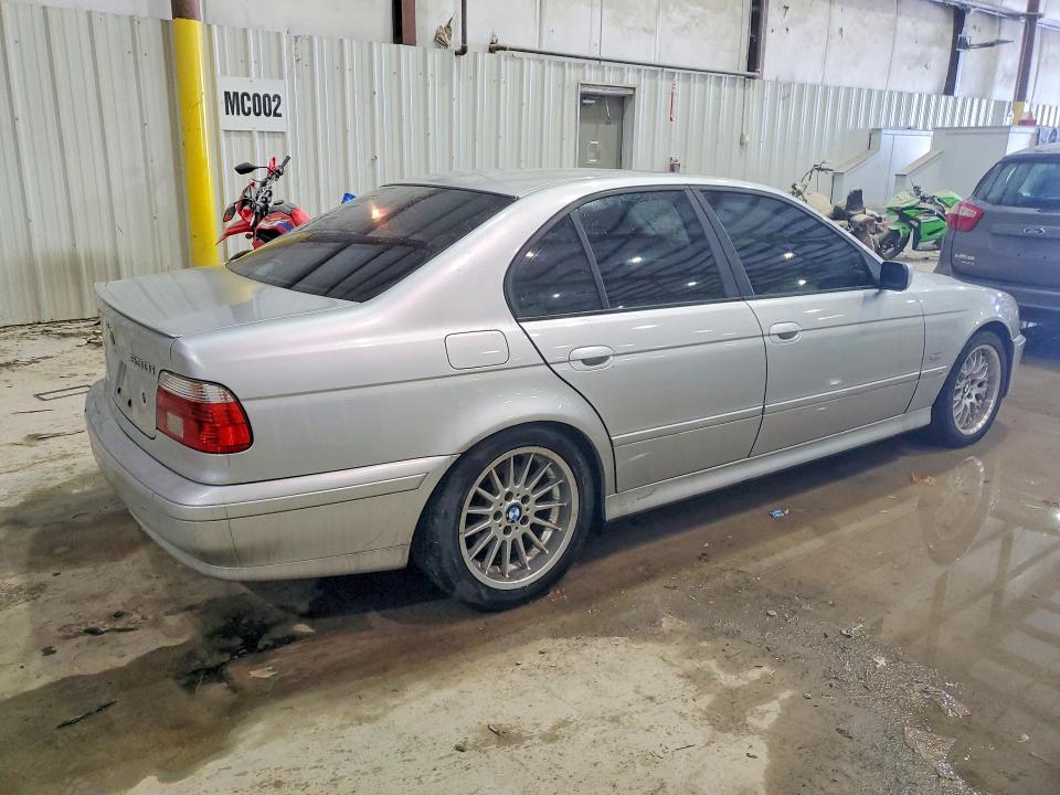 Photo 3 from auction – 2002 BMW 5 SERIES with VIN WBADT63422CH85021