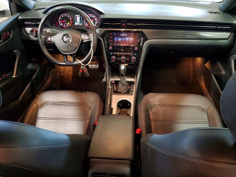 Photo 8 from auction – 2022 VOLKSWAGEN PASSAT R-L with VIN 1VWMA7A36NC006310