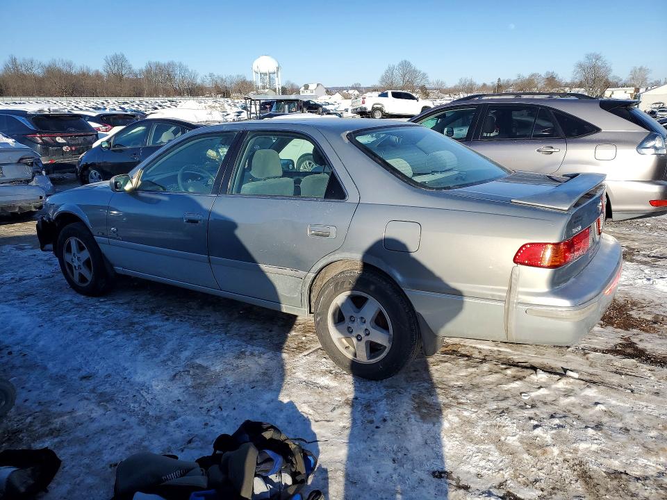 Photo 2 from auction – 2001 TOYOTA CAMRY CE with VIN JT2BG22K610560291