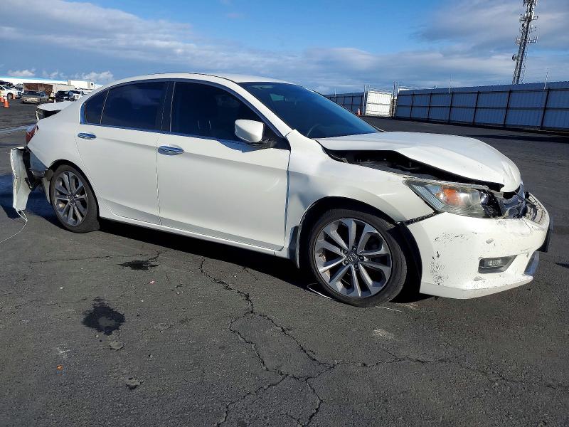 Photo 4 from auction – 2014 HONDA ACCORD with VIN 1HGCR2F57EA016913