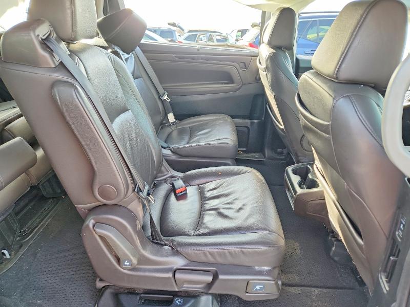 Photo 11 from auction – 2019 HONDA ODYSSEY with VIN 5FNRL6H77KB006191