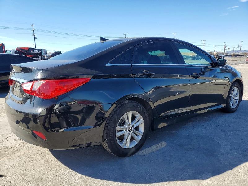 Photo 3 from auction – 2014 HYUNDAI SONATA with VIN 5NPEB4AC4EH903438