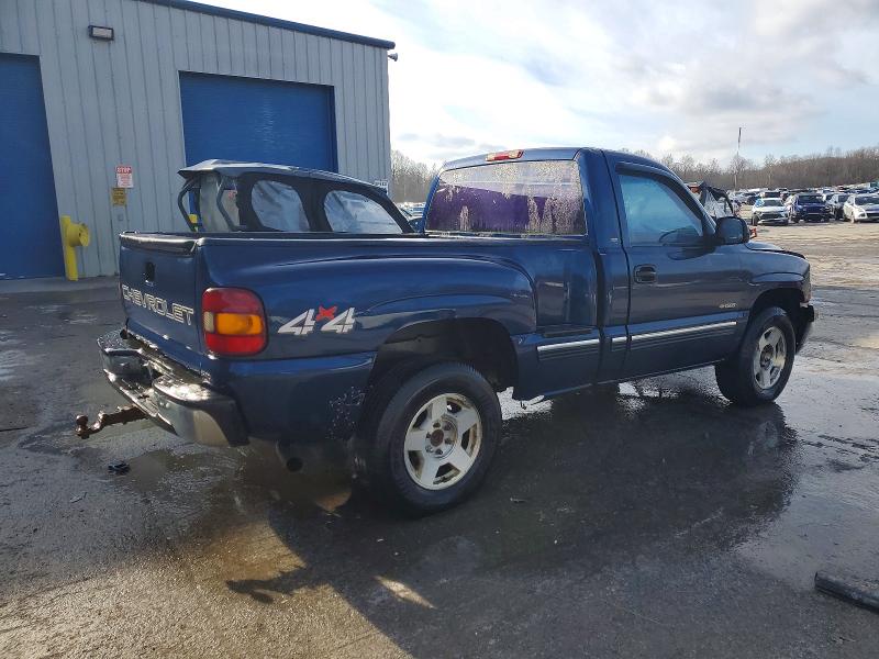 Photo 3 from auction – 2000 CHEVROLET SILVERADO with VIN 1GCEK14W1YZ210022