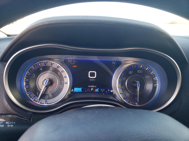 Photo 9 from auction – 2016 CHRYSLER 300C with VIN 2C3CCAEG3GH320083