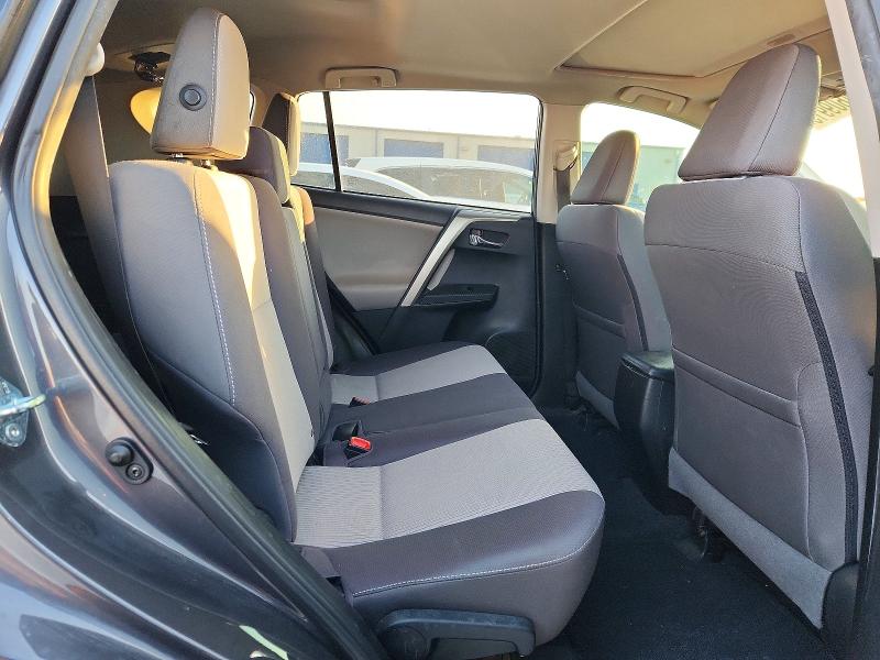 Photo 11 from auction – 2015 TOYOTA RAV4 XLE with VIN 2T3WFREV8FW174288