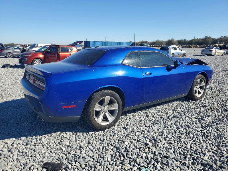 Photo 3 from auction – 2019 DODGE CHALLENGER with VIN 2C3CDZAG2KH672436