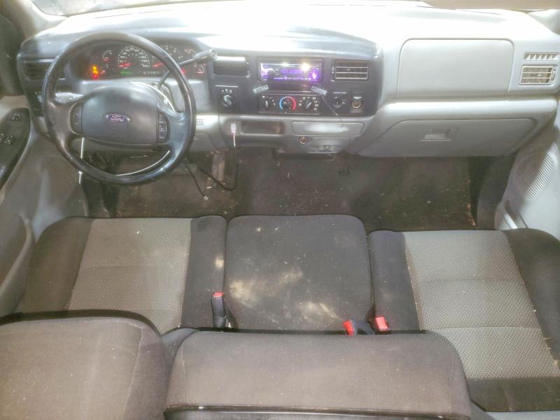 Photo 8 from auction – 2004 FORD F250 with VIN 1FTNX21L84EB84165