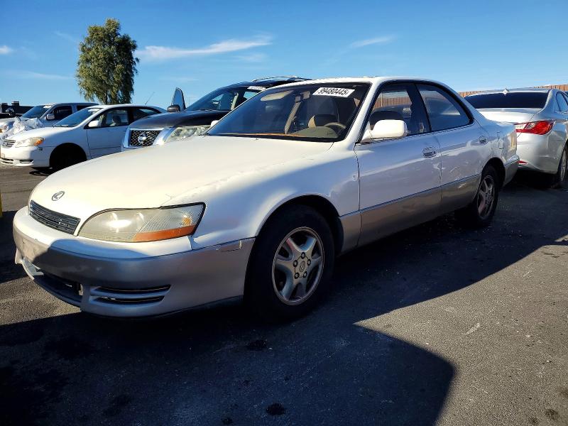 LEXUS ES 300 1996 with VIN JT8BF12G4T0154544 - Photo from auction