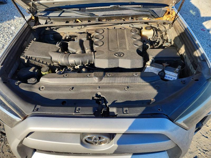 Photo 11 from auction – 2014 TOYOTA 4RUNNER with VIN JTEZU5JR4E5071620